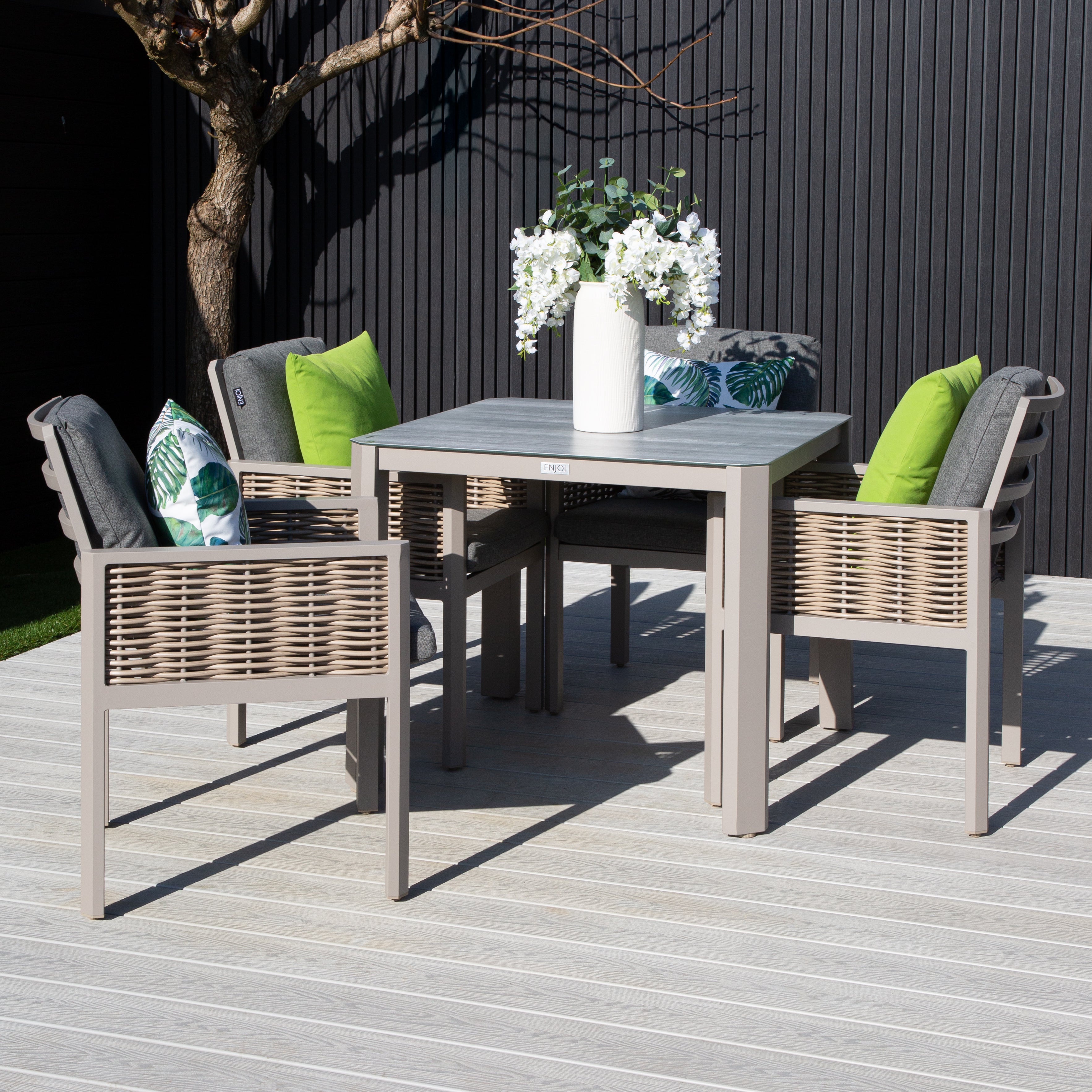 ENJOi Grace Four Seat Set