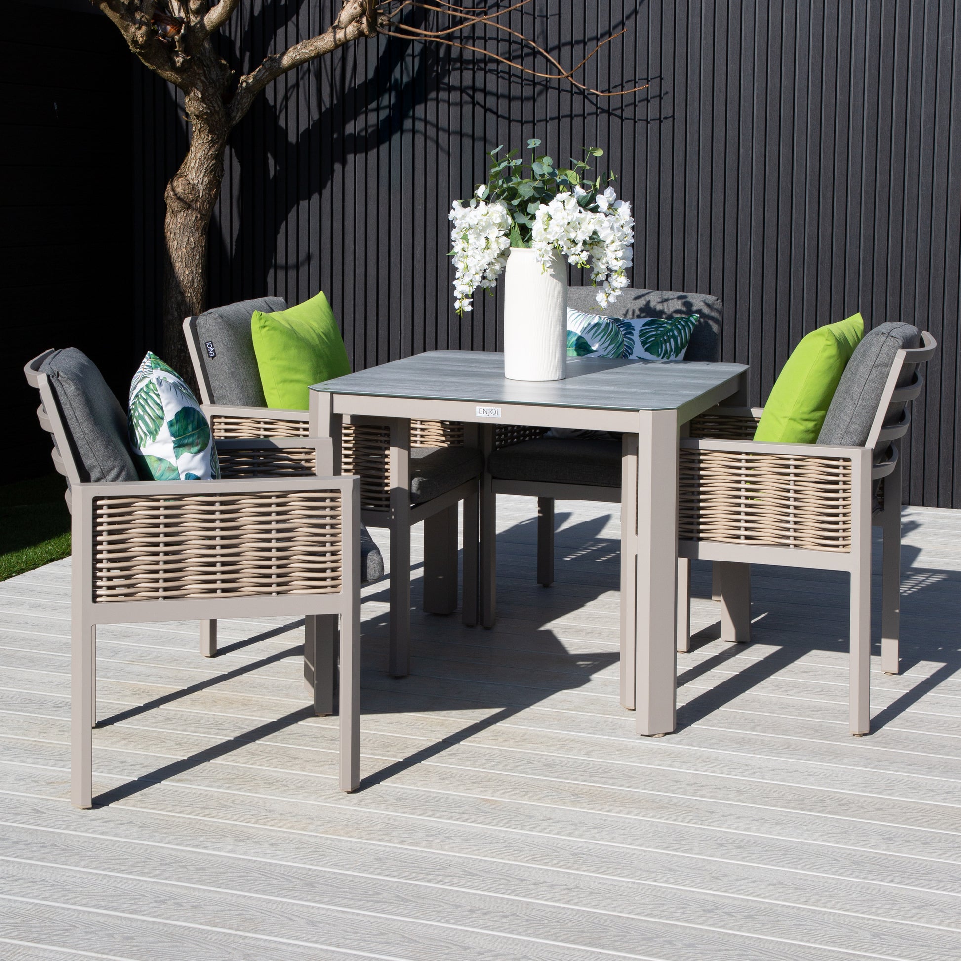 ENJOi Grace Four Seat Set