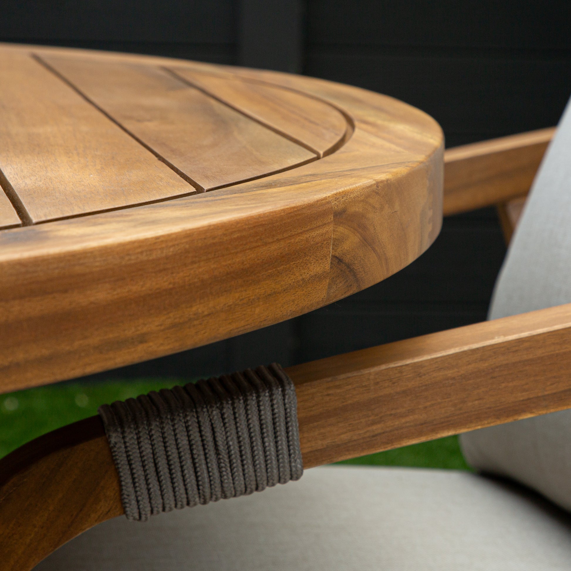 ENJOi Hanoi Four Seat Set