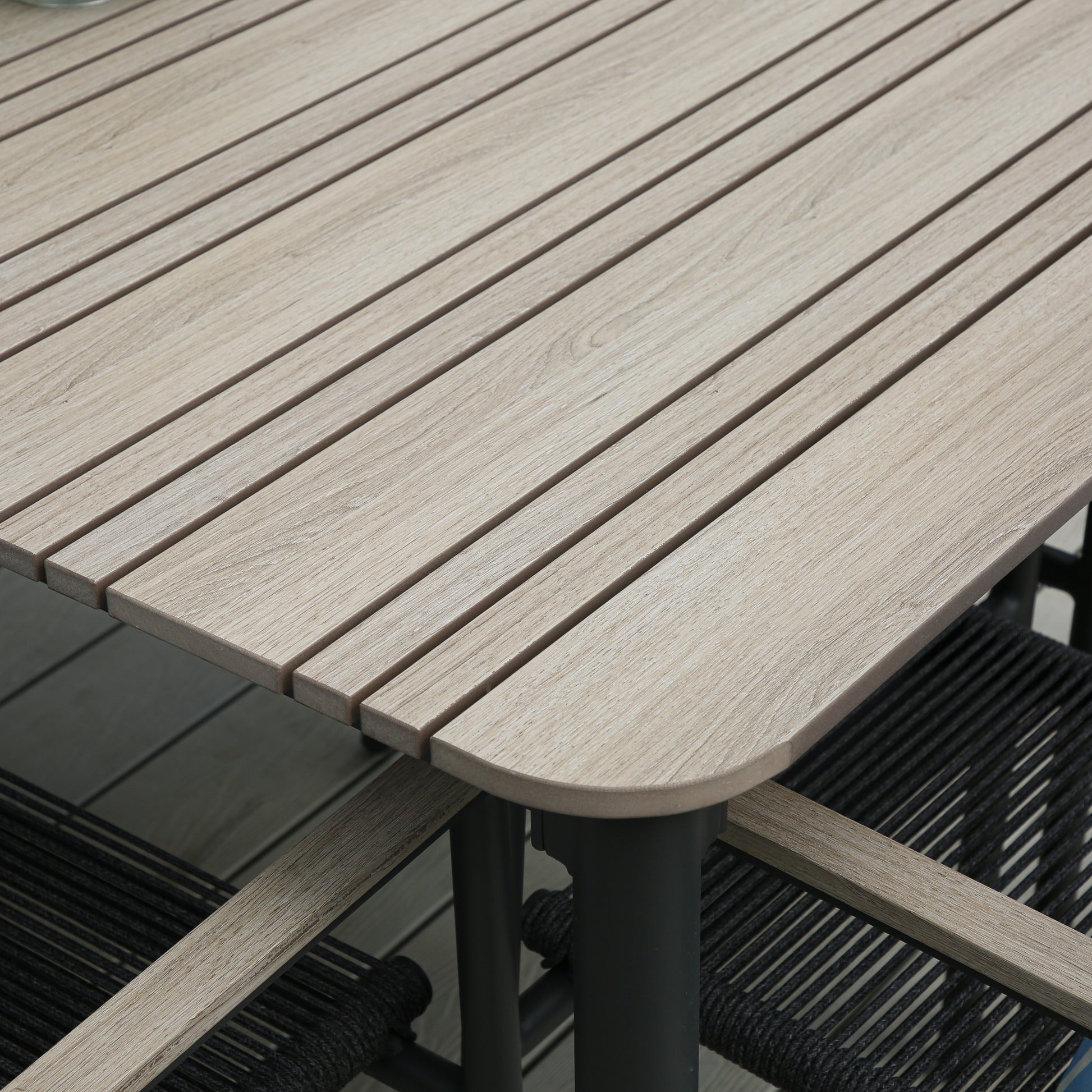 ENJOi Miami Six Seat Set