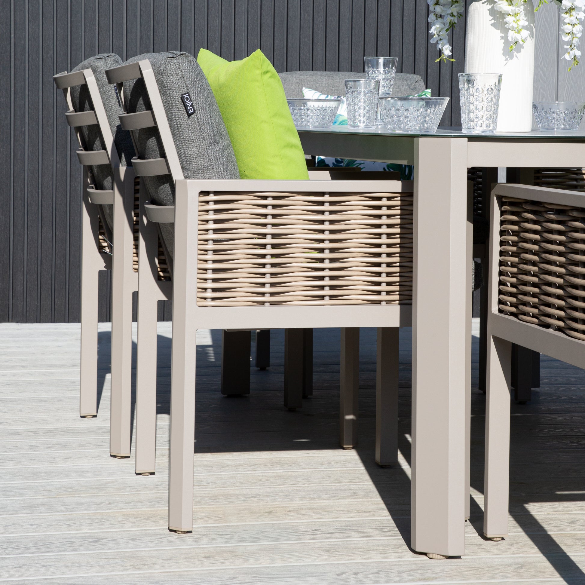 ENJOi Grace Six Seat Set