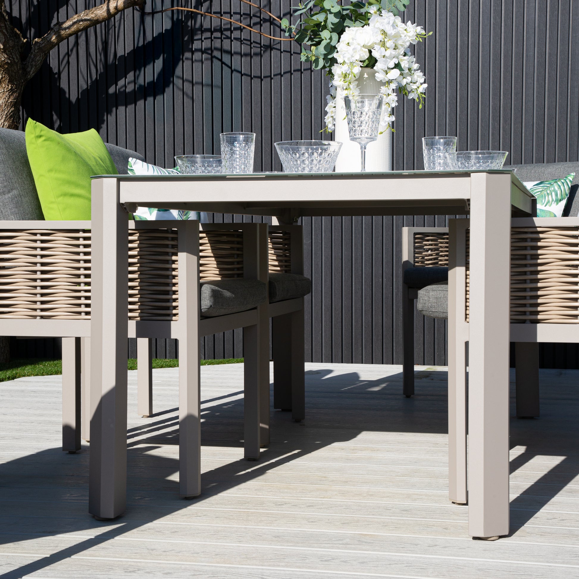 ENJOi Grace Six Seat Set