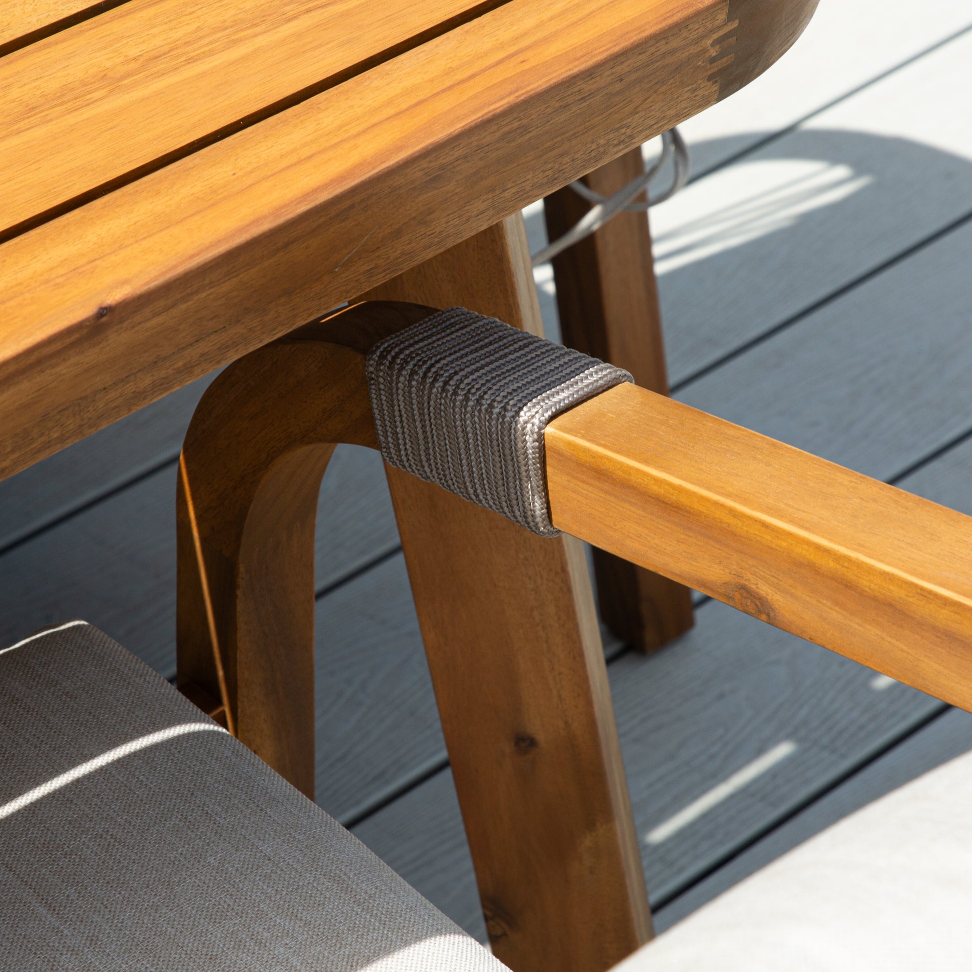 ENJOi Hanoi Six Seat Set