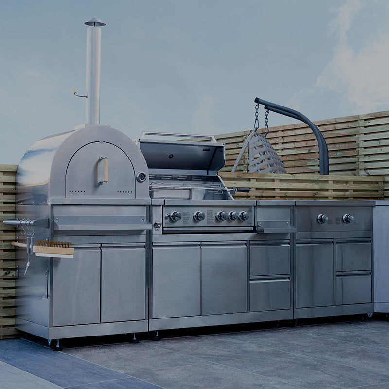 Outdoor Kitchen